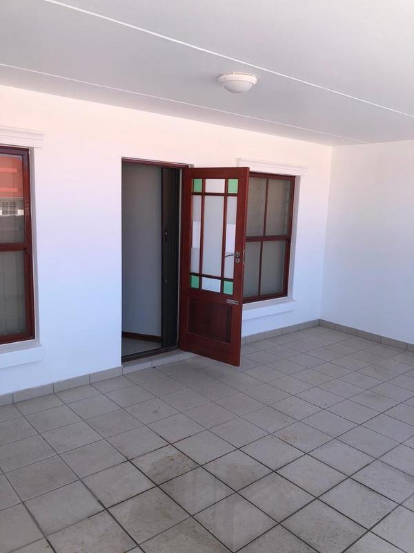 To Let 2 Bedroom Property for Rent in Mossel Bay Central Western Cape